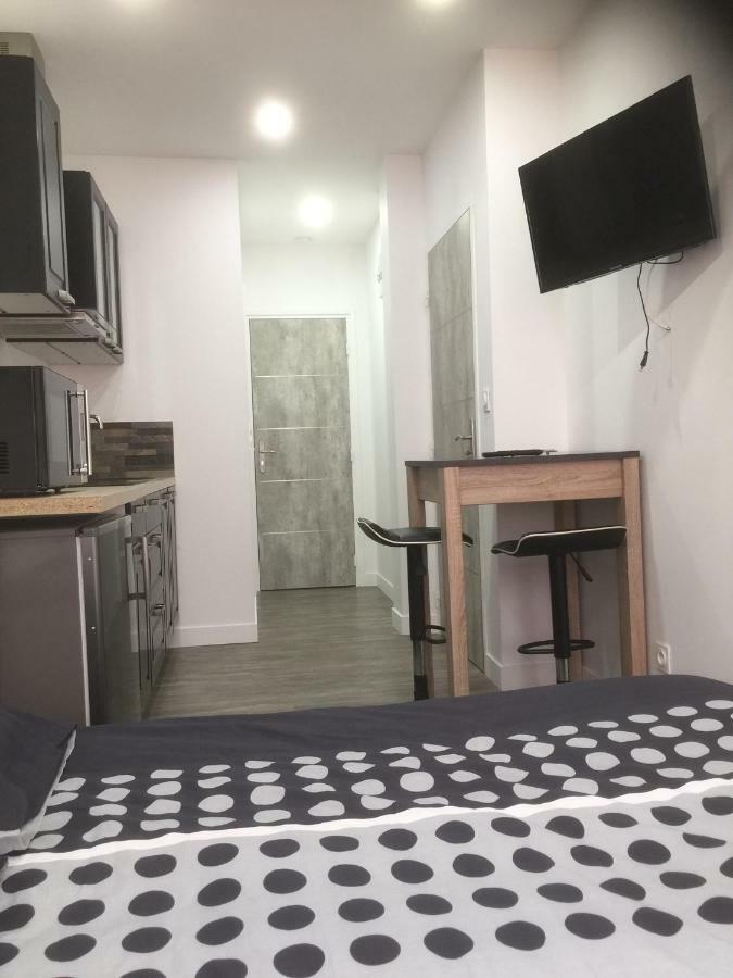 Le Studio De Moliere Montluçon Dış mekan fotoğraf